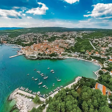 Apartment In Krk With Wifi *