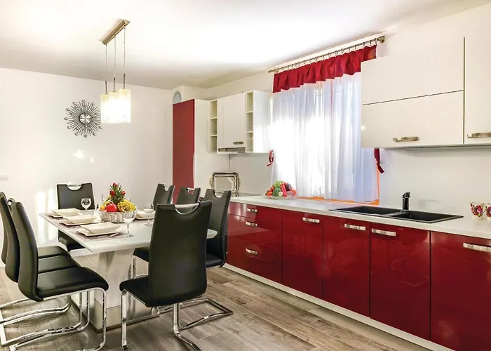 Lägenhet In Krk With Wifi