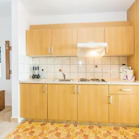 Awesome In Krk With Swimming Pool Apartment